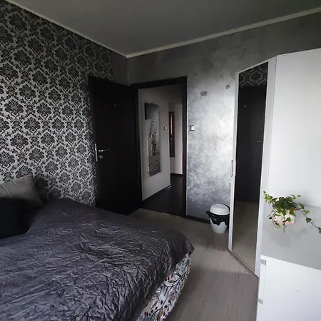 Mieszkanie Dwupokojowe Przy Openerze Appartement